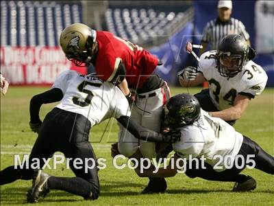 Thumbnail 1 in Santa Fe Christian vs. Valley Center (D4 Section Final) photogallery.