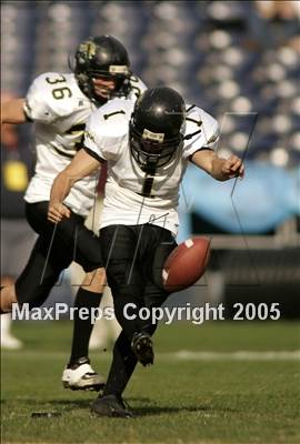 Thumbnail 2 in Santa Fe Christian vs. Valley Center (D4 Section Final) photogallery.