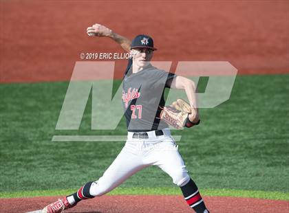 Thumbnail 2 in Franklin vs Philipsburg-Osceola (PIAA 3A Qtr Final) photogallery.