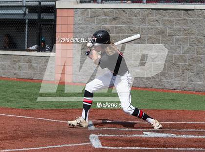 Thumbnail 2 in Franklin vs Philipsburg-Osceola (PIAA 3A Qtr Final) photogallery.