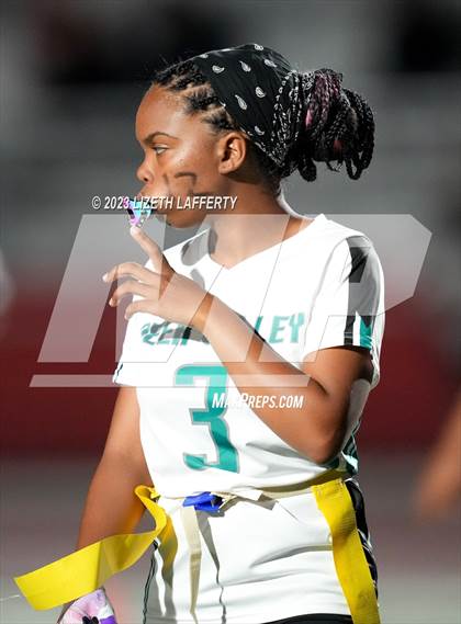 Thumbnail 3 in Antioch vs. Deer Valley photogallery.
