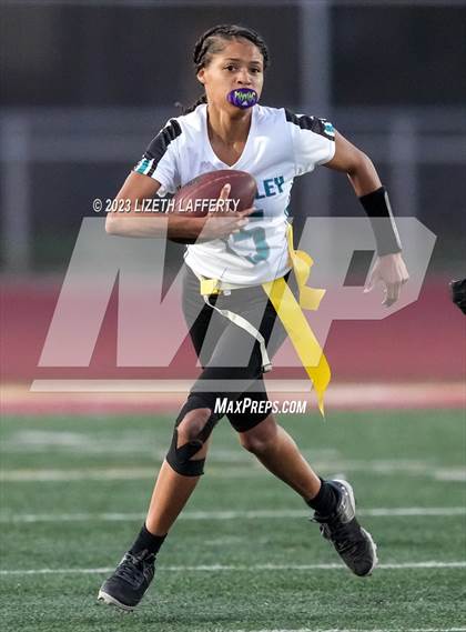 Thumbnail 1 in Antioch vs. Deer Valley photogallery.