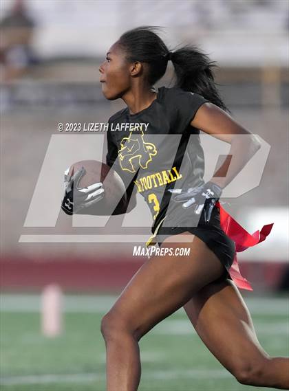 Thumbnail 3 in Antioch vs. Deer Valley photogallery.