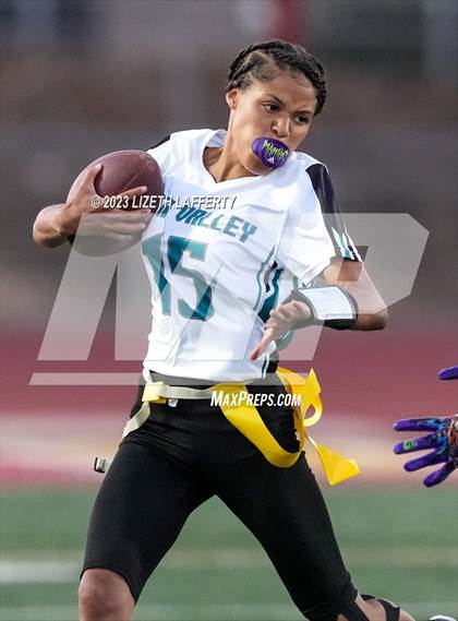 Thumbnail 3 in Antioch vs. Deer Valley photogallery.