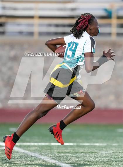 Thumbnail 2 in Antioch vs. Deer Valley photogallery.