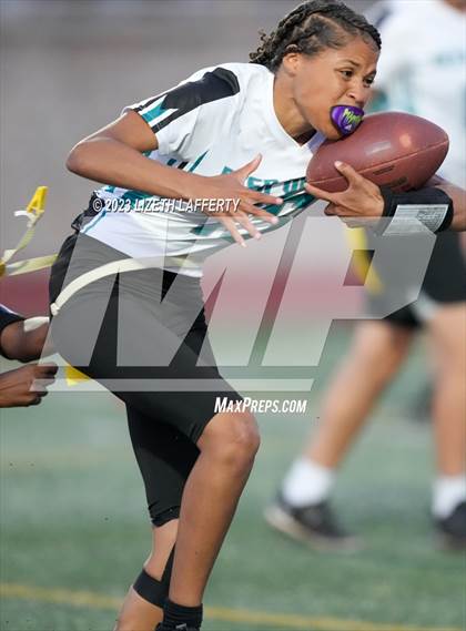 Thumbnail 3 in Antioch vs. Deer Valley photogallery.