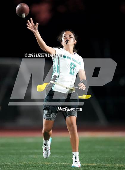 Thumbnail 2 in Antioch vs. Deer Valley photogallery.