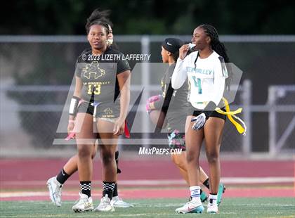 Thumbnail 2 in Antioch vs. Deer Valley photogallery.
