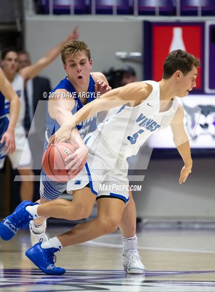 Thumbnail 3 in Fremont vs. Pleasant Grove (UHSAA 6A Semifinal) photogallery.