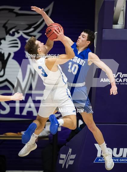 Thumbnail 1 in Fremont vs. Pleasant Grove (UHSAA 6A Semifinal) photogallery.