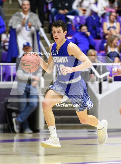 Thumbnail 3 in Fremont vs. Pleasant Grove (UHSAA 6A Semifinal) photogallery.