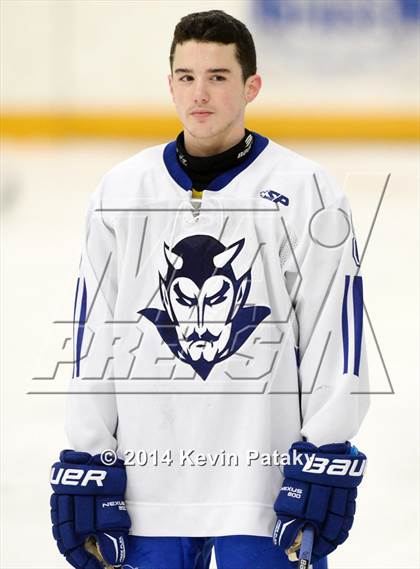 Thumbnail 3 in Notre Dame Catholic vs. West Haven (West Haven Christmas D1 2nd Place) photogallery.