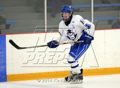 Thumbnail 1 in Notre Dame Catholic vs. West Haven (West Haven Christmas D1 2nd Place) photogallery.