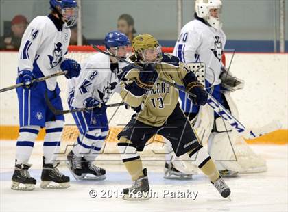 Thumbnail 3 in Notre Dame Catholic vs. West Haven (West Haven Christmas D1 2nd Place) photogallery.