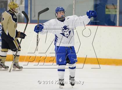 Thumbnail 2 in Notre Dame Catholic vs. West Haven (West Haven Christmas D1 2nd Place) photogallery.