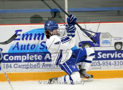 Thumbnail 1 in Notre Dame Catholic vs. West Haven (West Haven Christmas D1 2nd Place) photogallery.