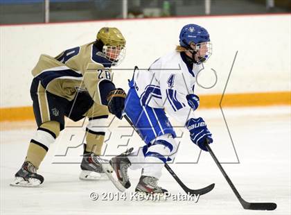 Thumbnail 1 in Notre Dame Catholic vs. West Haven (West Haven Christmas D1 2nd Place) photogallery.