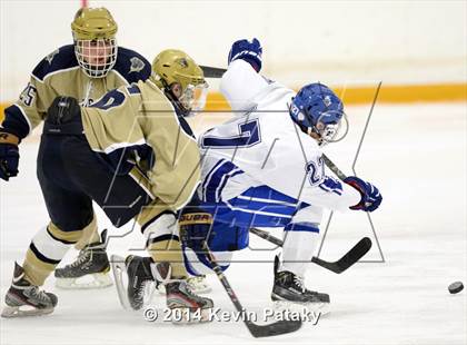 Thumbnail 2 in Notre Dame Catholic vs. West Haven (West Haven Christmas D1 2nd Place) photogallery.