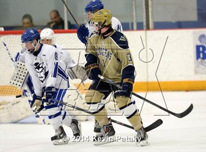 Thumbnail 1 in Notre Dame Catholic vs. West Haven (West Haven Christmas D1 2nd Place) photogallery.