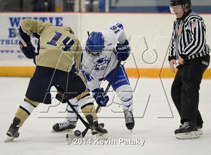 Thumbnail 3 in Notre Dame Catholic vs. West Haven (West Haven Christmas D1 2nd Place) photogallery.