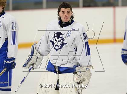 Thumbnail 1 in Notre Dame Catholic vs. West Haven (West Haven Christmas D1 2nd Place) photogallery.