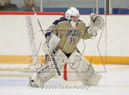 Thumbnail 1 in Notre Dame Catholic vs. West Haven (West Haven Christmas D1 2nd Place) photogallery.