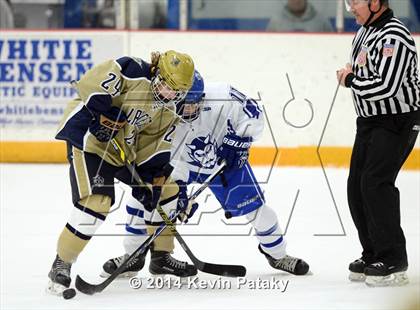 Thumbnail 2 in Notre Dame Catholic vs. West Haven (West Haven Christmas D1 2nd Place) photogallery.