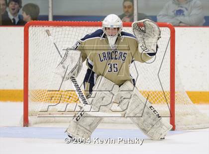 Thumbnail 2 in Notre Dame Catholic vs. West Haven (West Haven Christmas D1 2nd Place) photogallery.