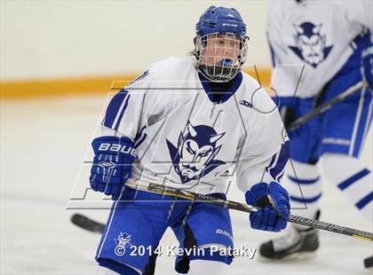 Thumbnail 1 in Notre Dame Catholic vs. West Haven (West Haven Christmas D1 2nd Place) photogallery.