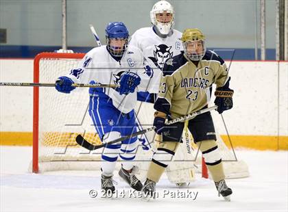 Thumbnail 1 in Notre Dame Catholic vs. West Haven (West Haven Christmas D1 2nd Place) photogallery.