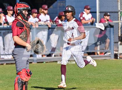Thumbnail 2 in Hamilton vs. Red Mountain photogallery.