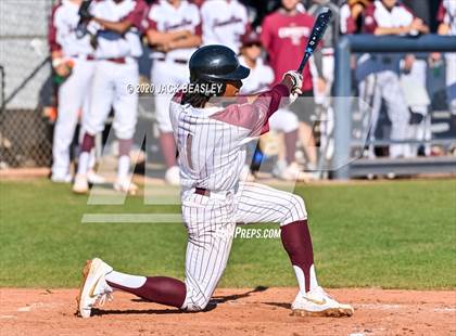 Thumbnail 1 in Hamilton vs. Red Mountain photogallery.