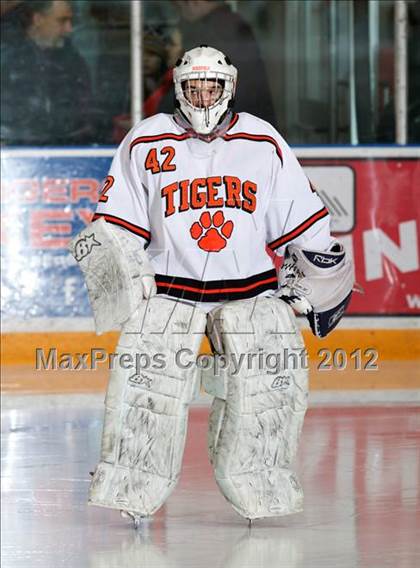Thumbnail 2 in Trinity Catholic vs Ridgefield (CIAC Division 1 First Round) photogallery.
