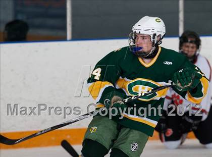 Thumbnail 2 in Trinity Catholic vs Ridgefield (CIAC Division 1 First Round) photogallery.