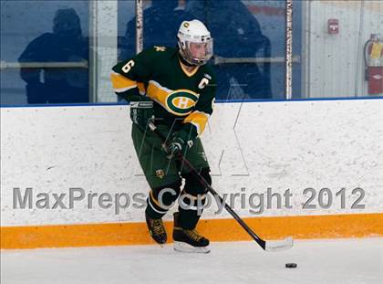 Thumbnail 2 in Trinity Catholic vs Ridgefield (CIAC Division 1 First Round) photogallery.