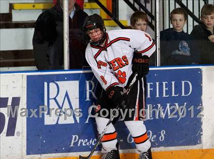 Thumbnail 3 in Trinity Catholic vs Ridgefield (CIAC Division 1 First Round) photogallery.