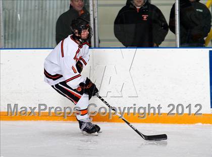 Thumbnail 2 in Trinity Catholic vs Ridgefield (CIAC Division 1 First Round) photogallery.