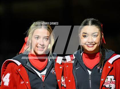 Thumbnail 1 in Woodward Academy vs. Gainesville (GHSA 6A Quarterfinal) photogallery.