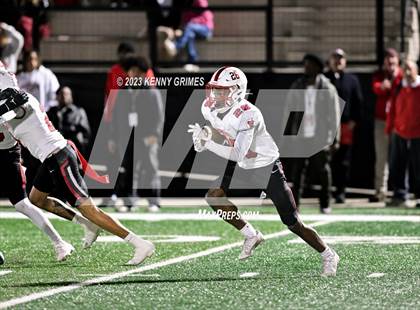 Thumbnail 3 in Woodward Academy vs. Gainesville (GHSA 6A Quarterfinal) photogallery.