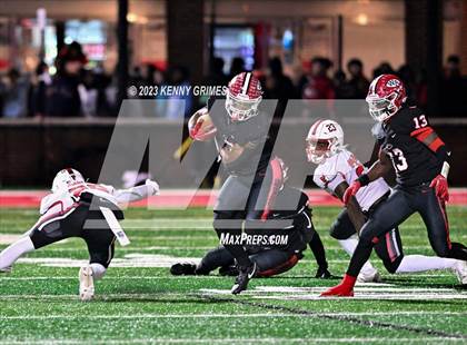 Thumbnail 2 in Woodward Academy vs. Gainesville (GHSA 6A Quarterfinal) photogallery.