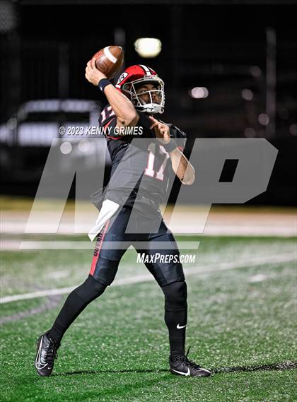 Thumbnail 2 in Woodward Academy vs. Gainesville (GHSA 6A Quarterfinal) photogallery.
