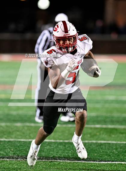 Thumbnail 1 in Woodward Academy vs. Gainesville (GHSA 6A Quarterfinal) photogallery.