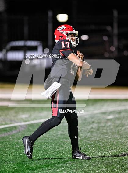 Thumbnail 3 in Woodward Academy vs. Gainesville (GHSA 6A Quarterfinal) photogallery.