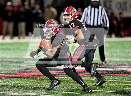 Thumbnail 1 in Woodward Academy vs. Gainesville (GHSA 6A Quarterfinal) photogallery.