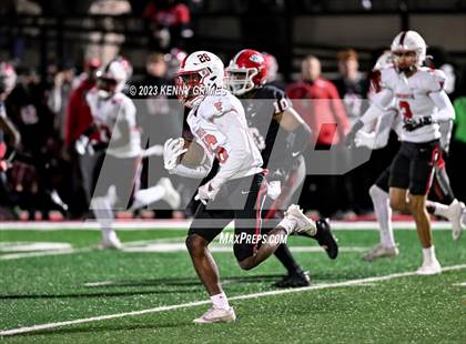Thumbnail 2 in Woodward Academy vs. Gainesville (GHSA 6A Quarterfinal) photogallery.