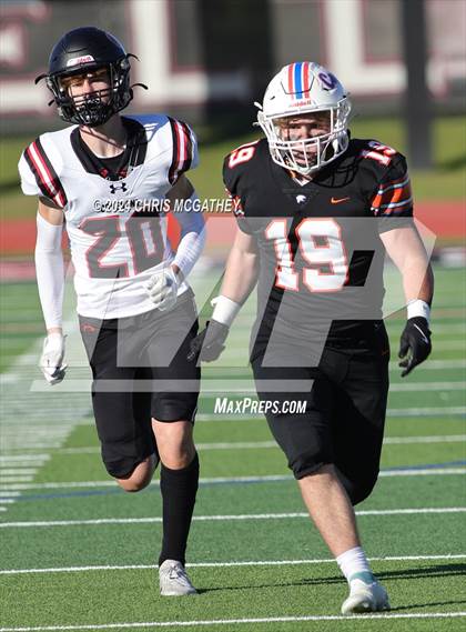 Thumbnail 1 in Covenant vs Covenant Christian (TAPPS Football Div III Playoff) photogallery.