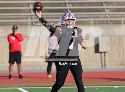 Thumbnail 1 in Covenant vs Covenant Christian (TAPPS Football Div III Playoff) photogallery.