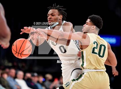 Thumbnail 1 in Sierra Canyon vs. St. Vincent-St. Mary (The Chosen 1's Invitational) photogallery.