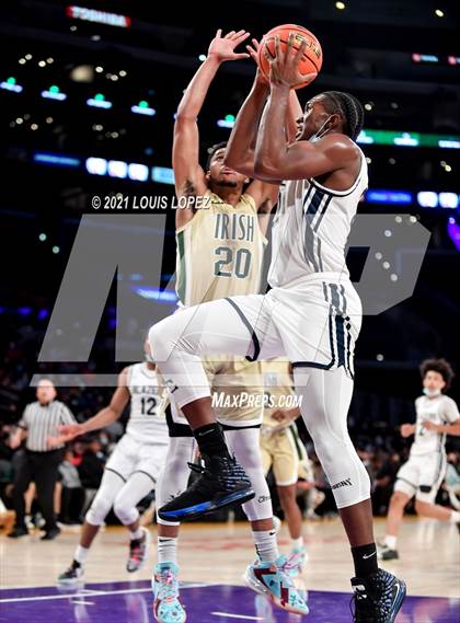 Thumbnail 2 in Sierra Canyon vs. St. Vincent-St. Mary (The Chosen 1's Invitational) photogallery.