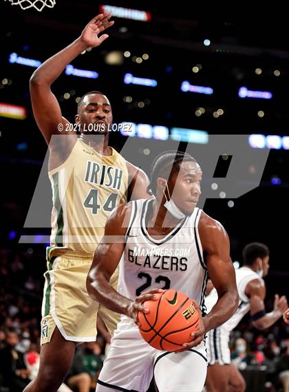 Thumbnail 2 in Sierra Canyon vs. St. Vincent-St. Mary (The Chosen 1's Invitational) photogallery.